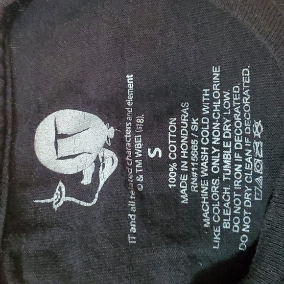 IT Movie Pennywise - You'll Float Too! Unisex Pocket Tee Size Small - Picture 7 of 7